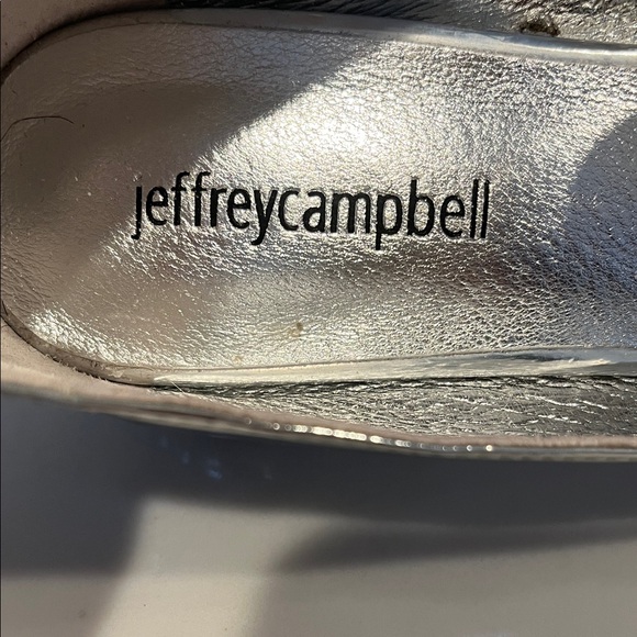 Jeffrey Campbell Viona Crystal Embellished Silver Pointed Toe Loafers size 7.5 - Picture 4 of 13